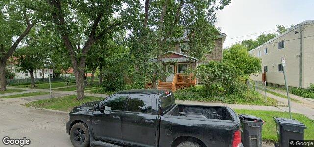 Larawan ng 133 Alfred Avenue sa Winnipeg, Manitoba