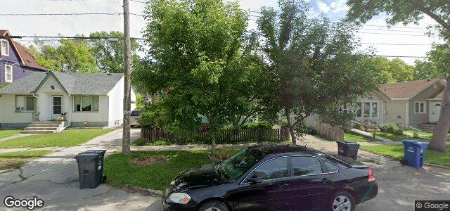 Larawan ng 133 Magnus Avenue sa Winnipeg, Manitoba