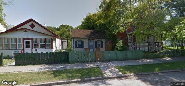 Larawan ng 134 Lisgar Avenue sa Winnipeg, Manitoba