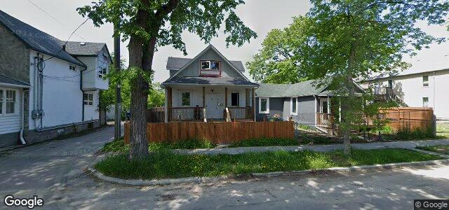 Photo of 135 Hallet Street in Winnipeg, Manitoba