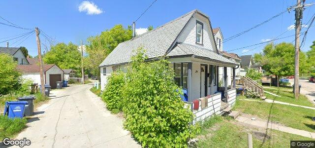 Larawan ng 135 Lisgar Avenue sa Winnipeg, Manitoba