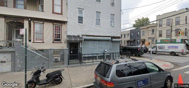 Larawan ng 145 Euclid Avenue sa Winnipeg, Manitoba