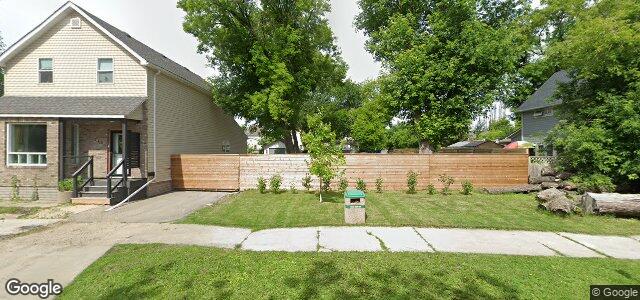 Larawan ng 150 Mcfarlane Street N sa Winnipeg, Manitoba