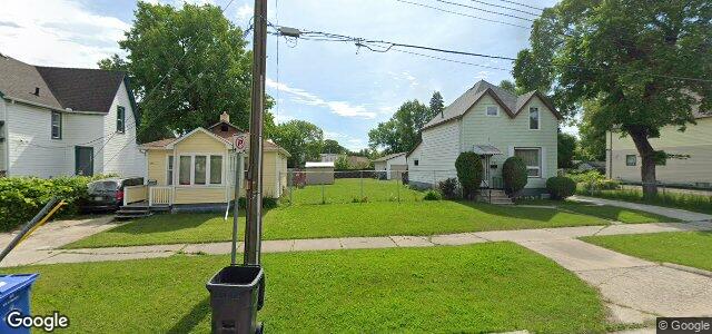 Larawan ng 155 Meade Street N sa Winnipeg, Manitoba