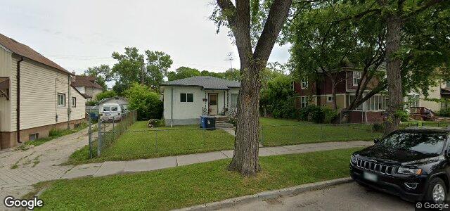 Larawan ng 173 Burrows Avenue sa Winnipeg, Manitoba
