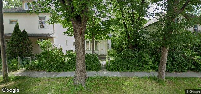 Larawan ng 173 Maple Street N sa Winnipeg, Manitoba