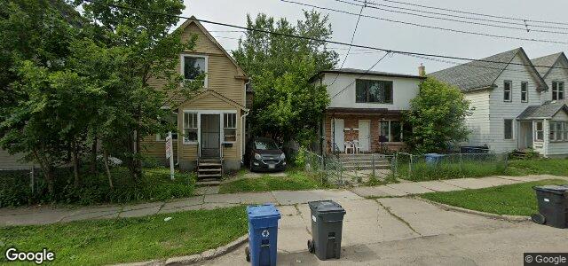 Larawan ng 174 Burrows Avenue sa Winnipeg, Manitoba