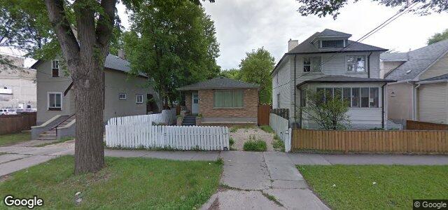 Larawan ng 180 Magnus Avenue sa Winnipeg, Manitoba