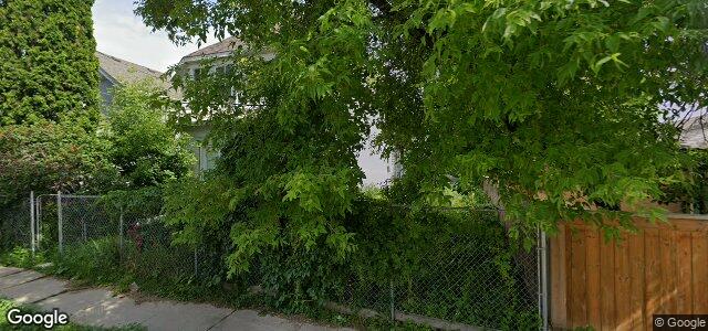 Larawan ng 181 Manitoba Avenue sa Winnipeg, Manitoba