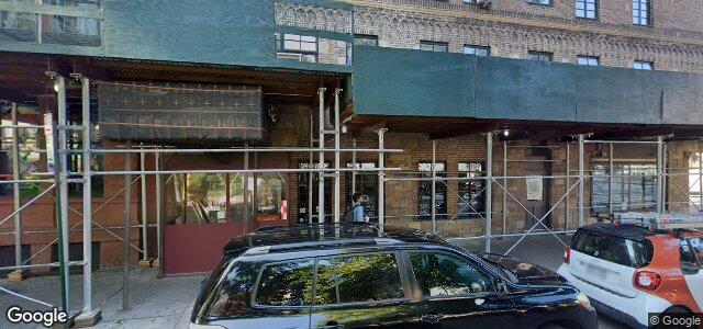 Larawan ng 82 Grove Street sa Winnipeg, Manitoba