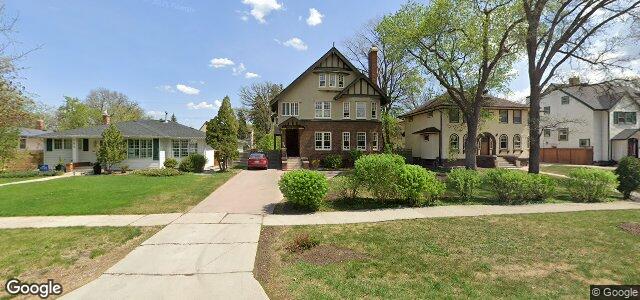 Larawan ng 182 Waverley Street sa Winnipeg, Manitoba