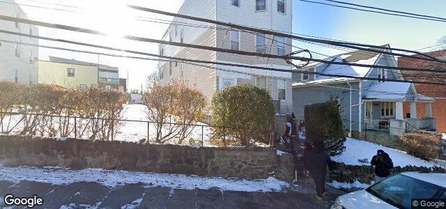 Larawan ng 242 Elm Street sa Winnipeg, Manitoba