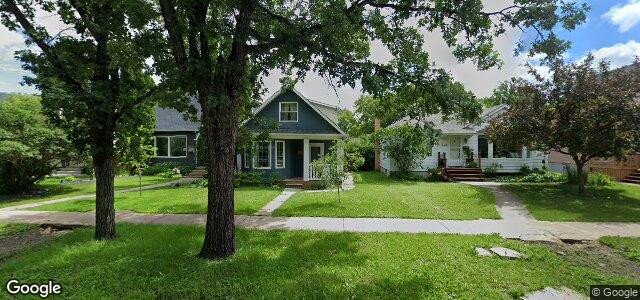 Larawan ng 242 Lindsay Street sa Winnipeg, Manitoba