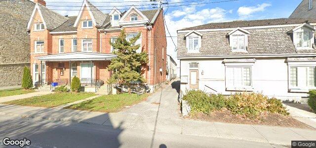 Larawan ng 245 Brock Street sa Winnipeg, Manitoba