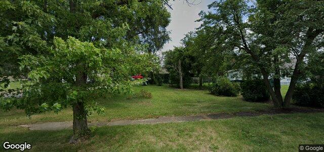 Larawan ng 250 Oak Street sa Winnipeg, Manitoba