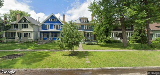 Larawan ng 251 Montrose Street sa Winnipeg, Manitoba