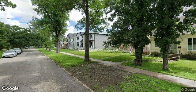 Larawan ng 256 Lindsay Street sa Winnipeg, Manitoba