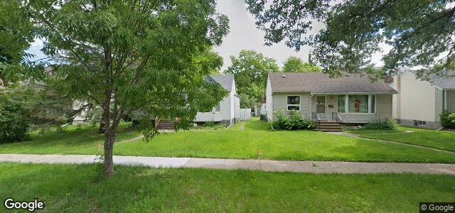 Larawan ng 270 Lindsay Street sa Winnipeg, Manitoba