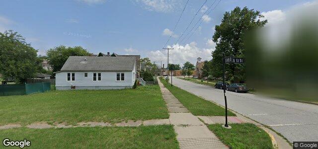 Larawan ng 288 Oak Street sa Winnipeg, Manitoba