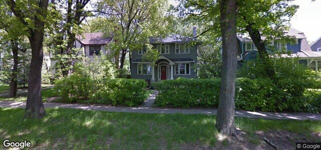 Larawan ng 300 Montrose Street sa Winnipeg, Manitoba