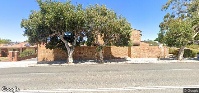 Larawan ng 301 Cambridge Street sa Winnipeg, Manitoba