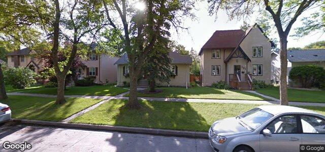 Larawan ng 303 Borebank Street sa Winnipeg, Manitoba