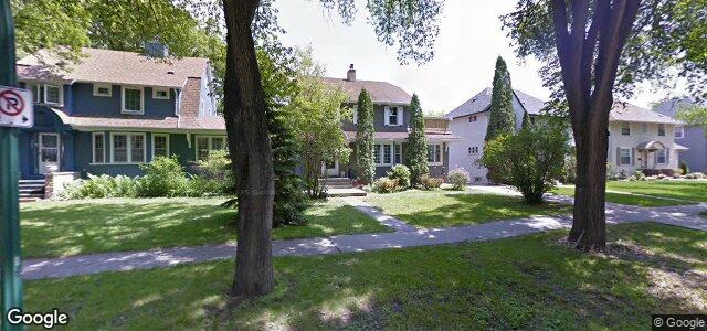 Photo of 304 Montrose Street in Winnipeg, Manitoba