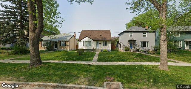 Larawan ng 329 Lindsay Street sa Winnipeg, Manitoba