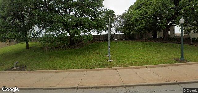 Larawan ng 335 Elm Street sa Winnipeg, Manitoba