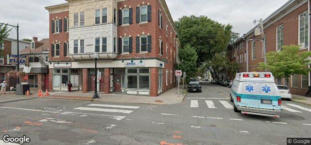 Larawan ng 337 Cambridge Street sa Winnipeg, Manitoba