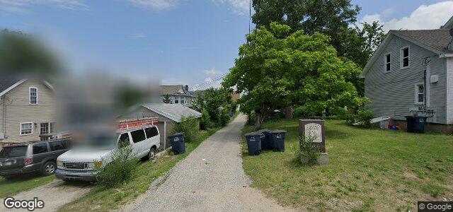 Larawan ng 344 Oak Street sa Winnipeg, Manitoba