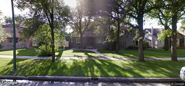 Larawan ng 351 Borebank Street sa Winnipeg, Manitoba