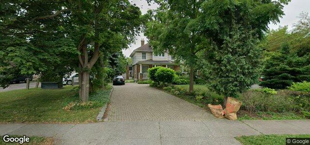 Larawan ng 352 Queenston Street sa Winnipeg, Manitoba