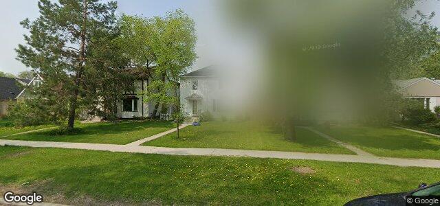 Larawan ng 353 Lindsay Street sa Winnipeg, Manitoba