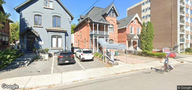 Larawan ng 355 Waverley Street sa Winnipeg, Manitoba