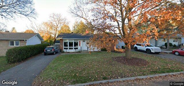 Larawan ng 361 Lindsay Street sa Winnipeg, Manitoba