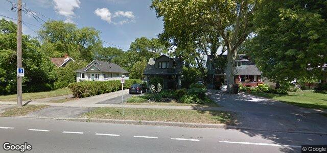 Larawan ng 369 Queenston Street sa Winnipeg, Manitoba