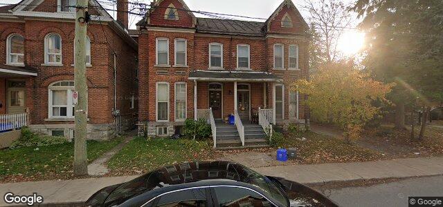 Larawan ng 374 Brock Street sa Winnipeg, Manitoba