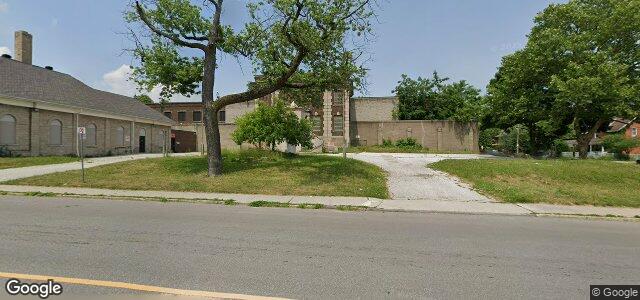 Larawan ng 378 Brock Street sa Winnipeg, Manitoba