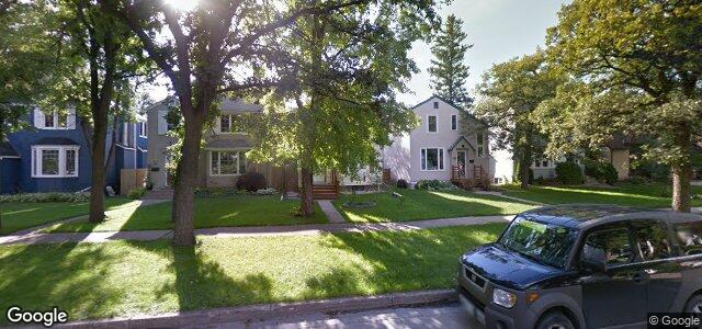 Larawan ng 379 Borebank Street sa Winnipeg, Manitoba