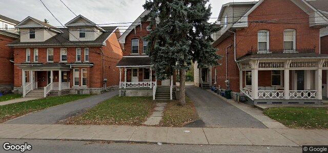 Larawan ng 394 Brock Street sa Winnipeg, Manitoba