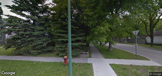 Larawan ng 402 Brock Street sa Winnipeg, Manitoba