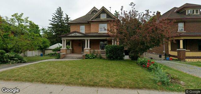 Larawan ng 408 Queenston Street sa Winnipeg, Manitoba