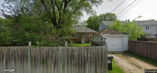 Larawan ng 435 Borebank Street sa Winnipeg, Manitoba