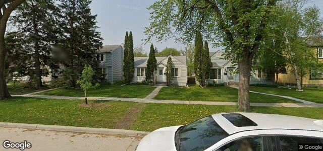 Larawan ng 451 Borebank Street sa Winnipeg, Manitoba
