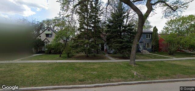 Larawan ng 497 Waverley Street sa Winnipeg, Manitoba
