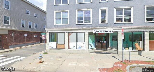 Larawan ng 555 Cambridge Street sa Winnipeg, Manitoba