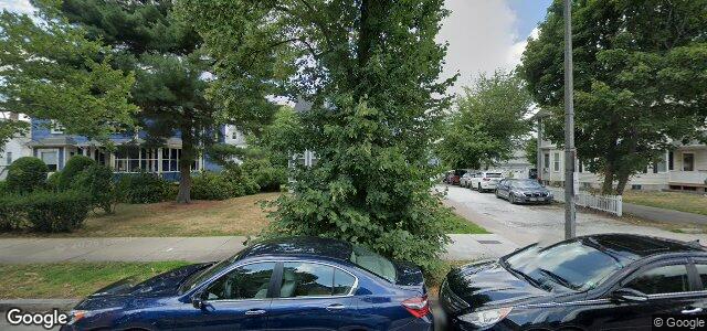 Larawan ng 581 Cambridge Street sa Winnipeg, Manitoba