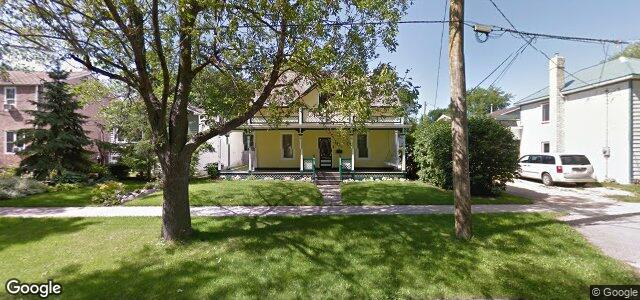 Larawan ng 165 La Verendrye Street sa Winnipeg, Manitoba