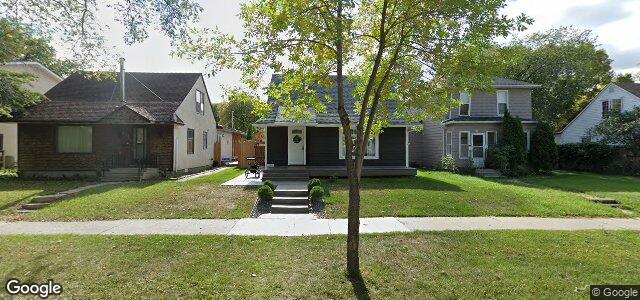 Larawan ng 220 La Verendrye Street sa Winnipeg, Manitoba